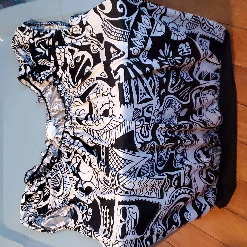 Black and white XL dress